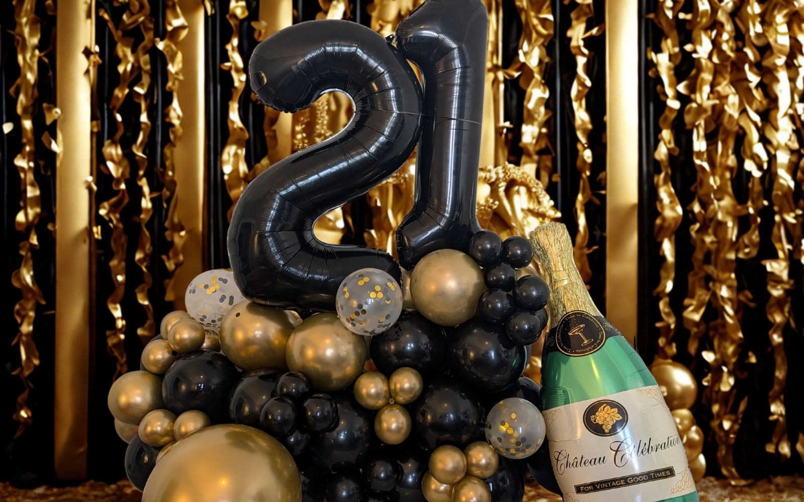 21 Balloon Marquee in black and gold