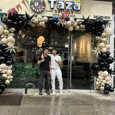 Taza Coffee Shop Grand Opening Balloon Arch installation in Bay Ridge Brooklyn