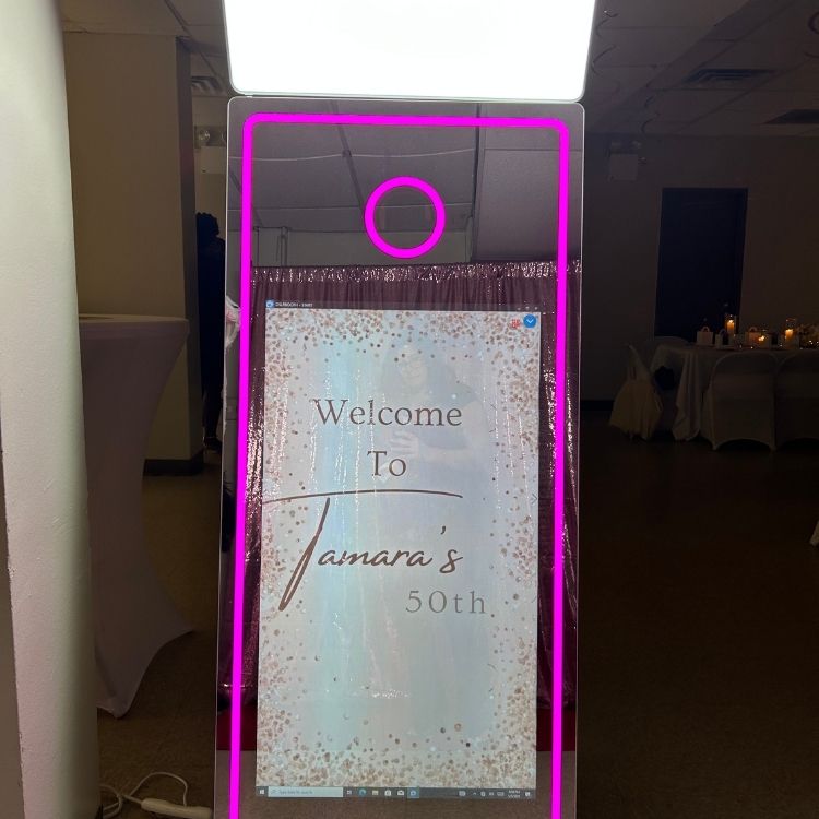 Mirror Booth Photobooth Rental